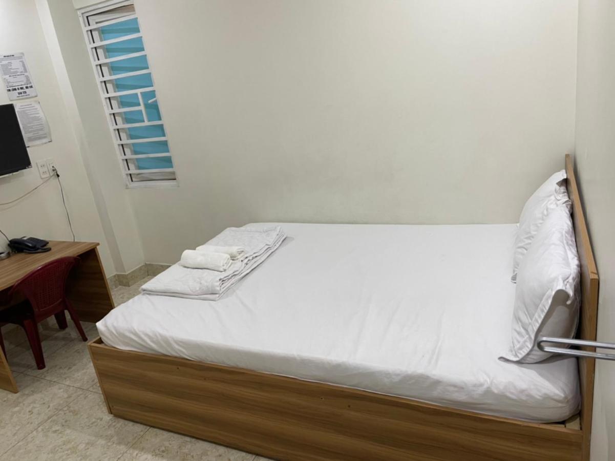 Ky Phu Hotel Thuan An Bagian luar foto