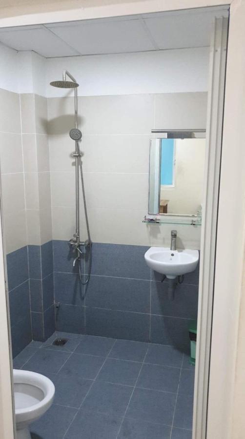 Ky Phu Hotel Thuan An Bagian luar foto
